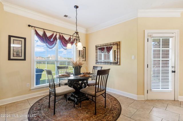 8061 Falcon Drive, Olive Branch, MS 38654
