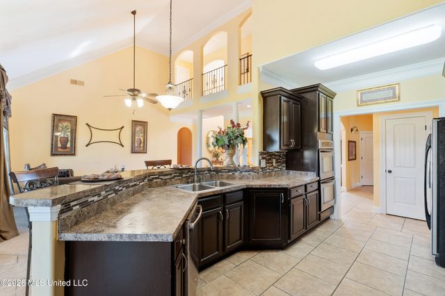 8061 Falcon Drive, Olive Branch, MS 38654