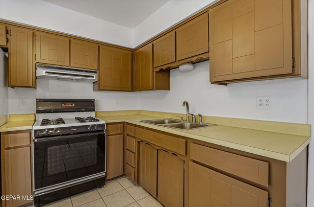 6005 MIDAS Drive, El Paso, TX 79924