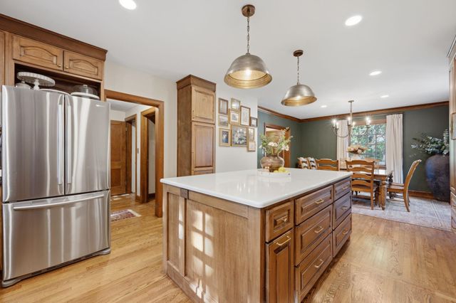 960 N Back Bay, Wichita, KS 67203