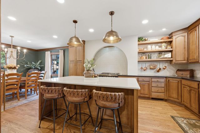960 N Back Bay, Wichita, KS 67203