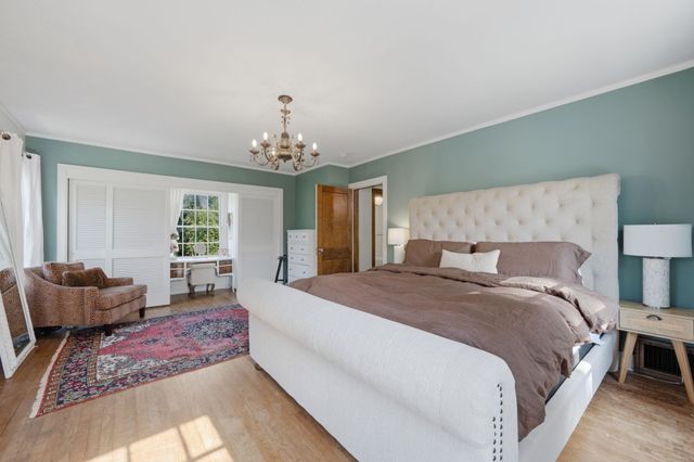 960 N Back Bay, Wichita, KS 67203