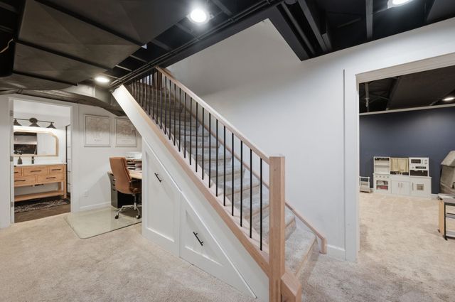 960 N Back Bay, Wichita, KS 67203