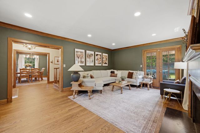960 N Back Bay, Wichita, KS 67203