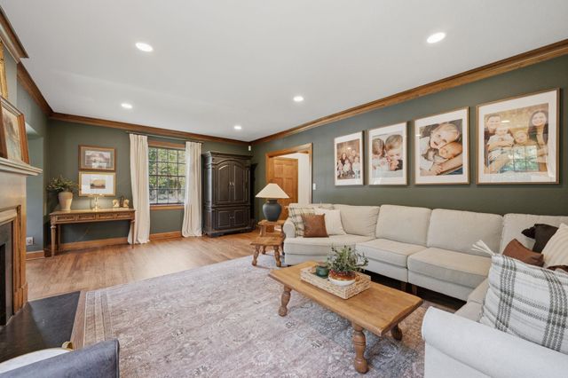 960 N Back Bay, Wichita, KS 67203