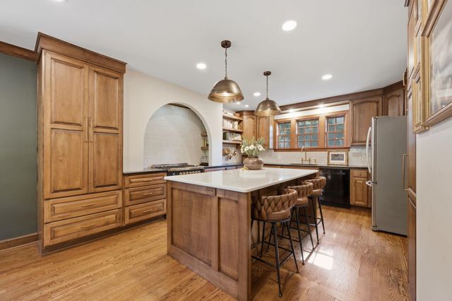 960 N Back Bay, Wichita, KS 67203