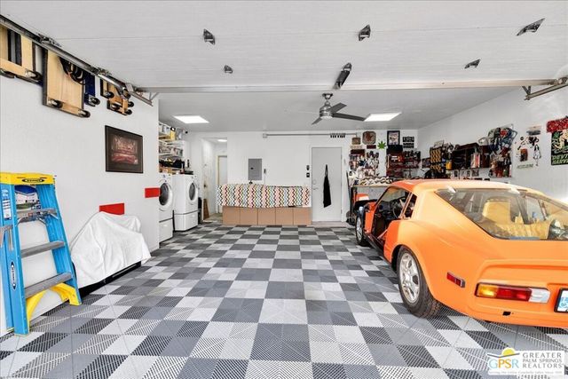 2335 S Gene Autry Trail C, Palm Springs, CA 92264