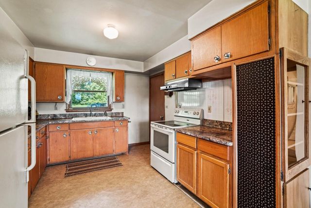 3324 County Road I, Saukville, WI 53080