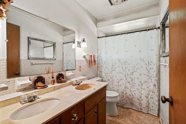 3324 County Road I, Saukville, WI 53080