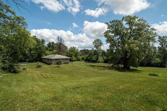 3324 County Road I, Saukville, WI 53080