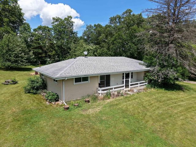 3324 County Road I, Saukville, WI 53080