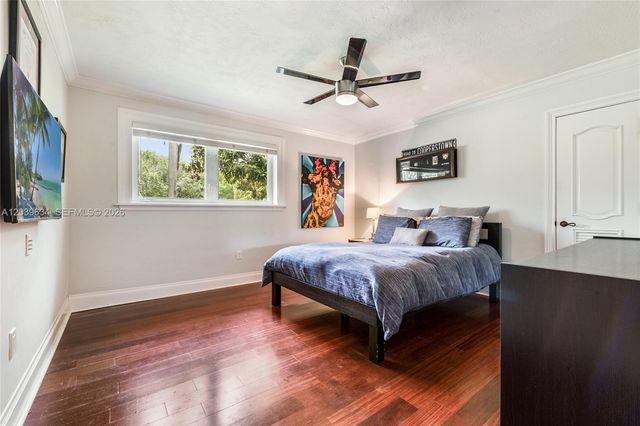 11900 SW 63rd Ave, Pinecrest, FL 33156