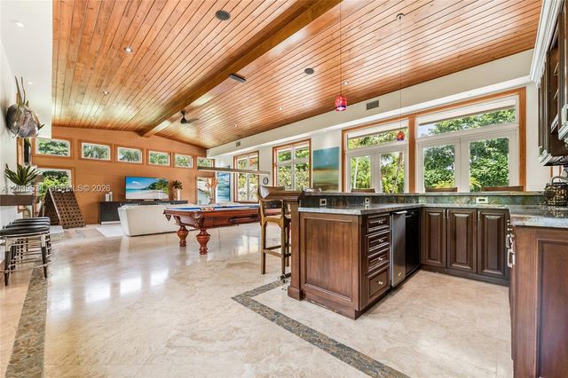 11900 SW 63rd Ave, Pinecrest, FL 33156
