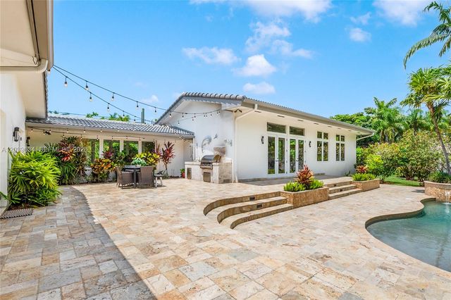 11900 SW 63rd Ave, Pinecrest, FL 33156