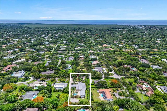 11900 SW 63rd Ave, Pinecrest, FL 33156