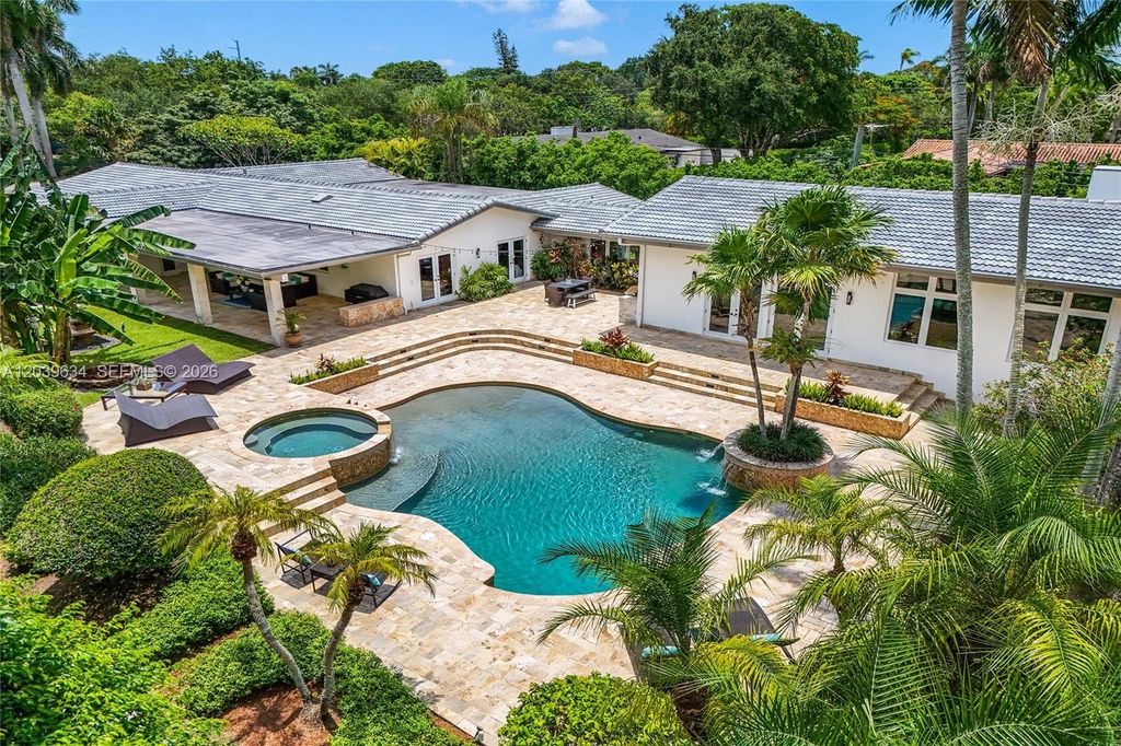 11900 SW 63rd Ave, Pinecrest, FL 33156