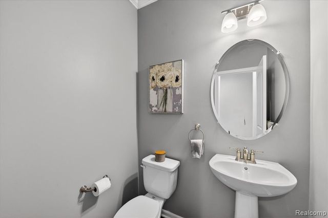 8185 Carston Lane, Brighton, MI 48116