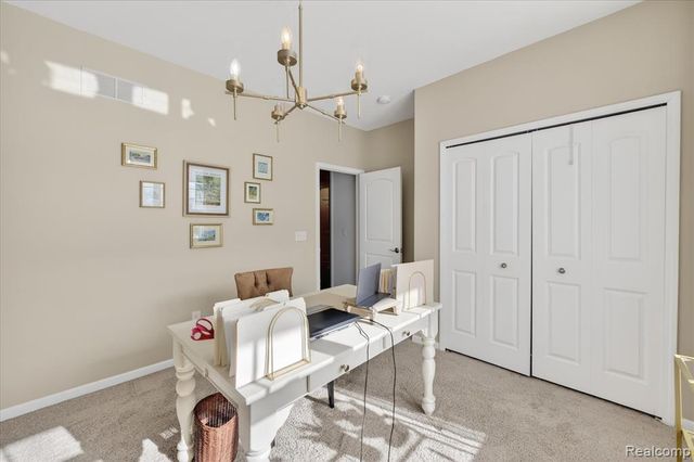 8185 Carston Lane, Brighton, MI 48116