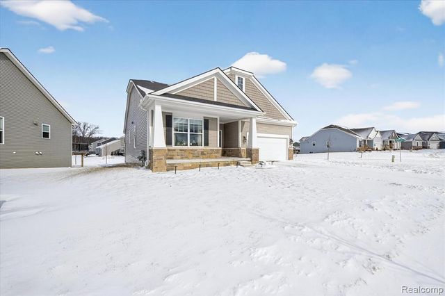 8185 Carston Lane, Brighton, MI 48116