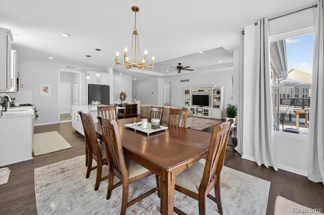 8185 Carston Lane, Brighton, MI 48116