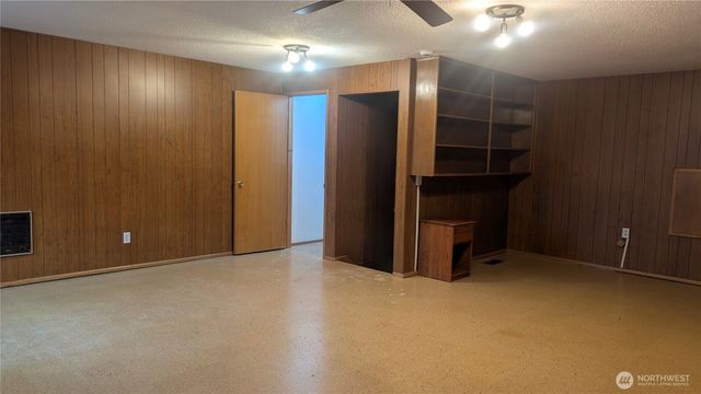 7361 S Wilkeson Street, Tacoma, WA 98408