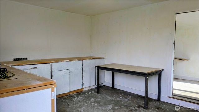 7361 S Wilkeson Street, Tacoma, WA 98408