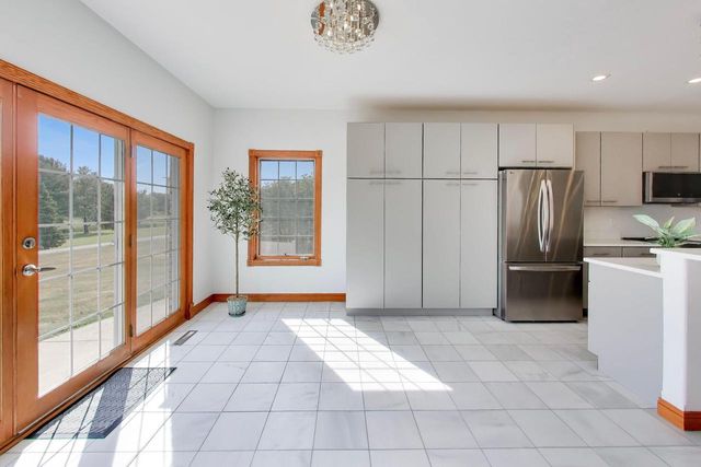 W4744 Briar DRIVE, Elkhorn, WI 53121