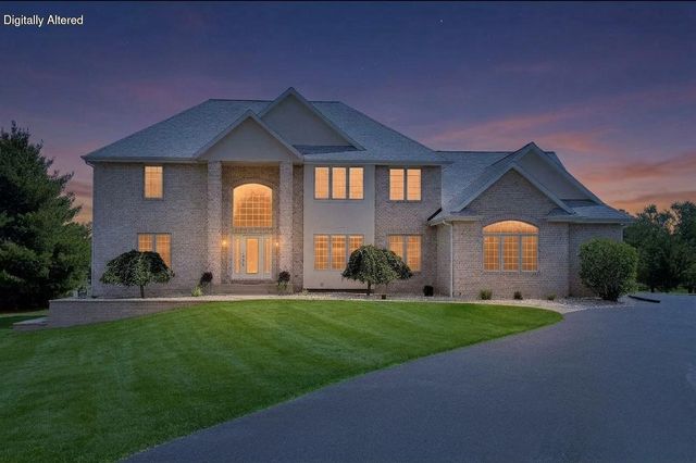 W4744 Briar DRIVE, Elkhorn, WI 53121