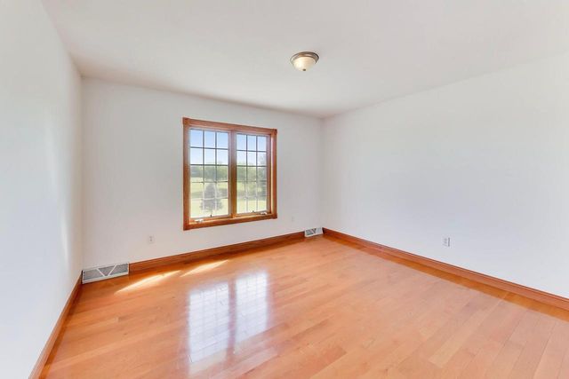 W4744 Briar DRIVE, Elkhorn, WI 53121