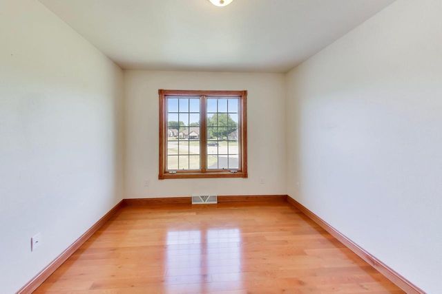 W4744 Briar DRIVE, Elkhorn, WI 53121