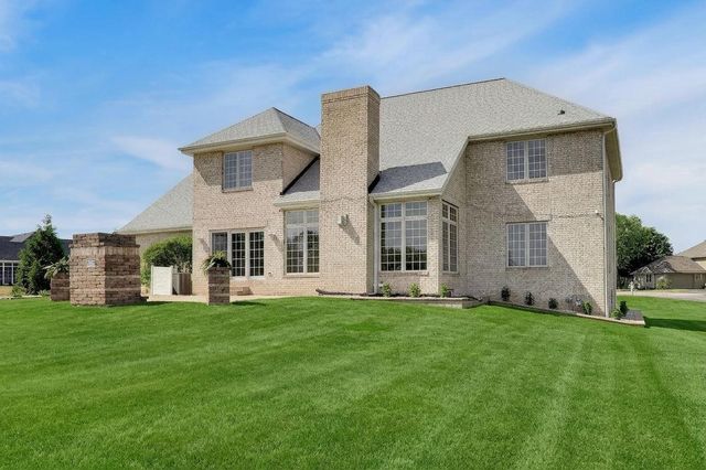 W4744 Briar DRIVE, Elkhorn, WI 53121