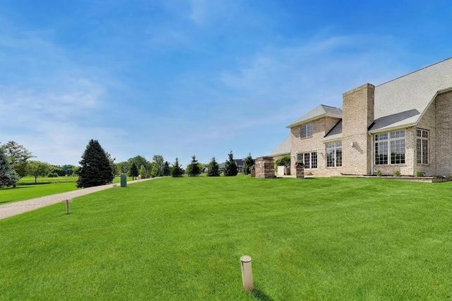 W4744 Briar DRIVE, Elkhorn, WI 53121