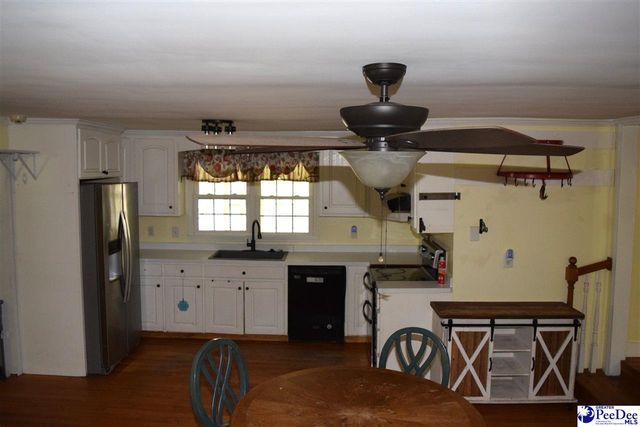 2617 Cale Yarborough Hwy, Timmonsville, SC 29161