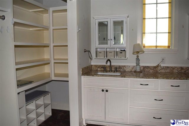 2617 Cale Yarborough Hwy, Timmonsville, SC 29161