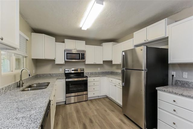 1207 E Boyd Street, Norman, OK 73071