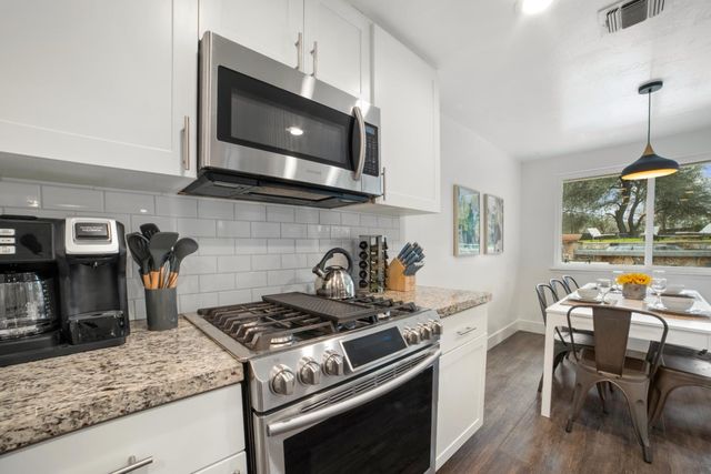 5505 Hammond Ct, Citrus Heights, CA 95621