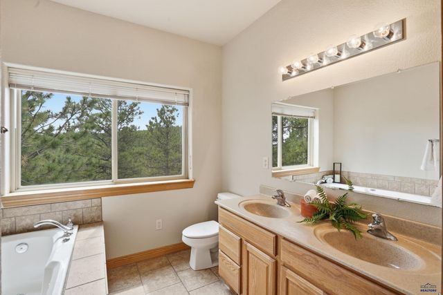 4451 WESTRIDGE RD, Rapid City, SD 57702