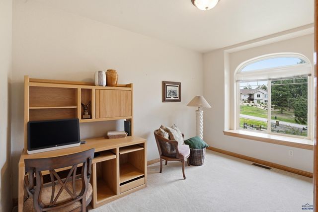 4451 WESTRIDGE RD, Rapid City, SD 57702