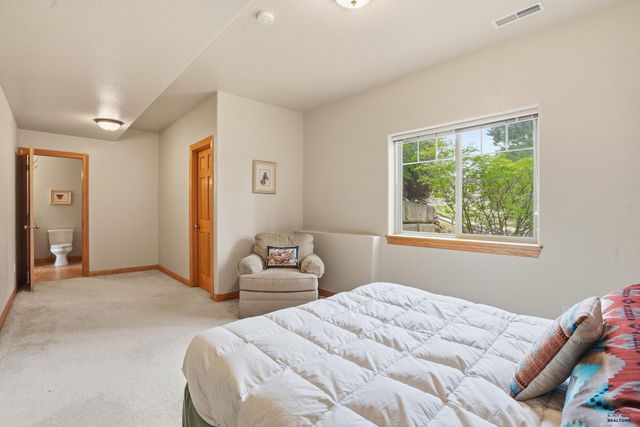 4451 WESTRIDGE RD, Rapid City, SD 57702