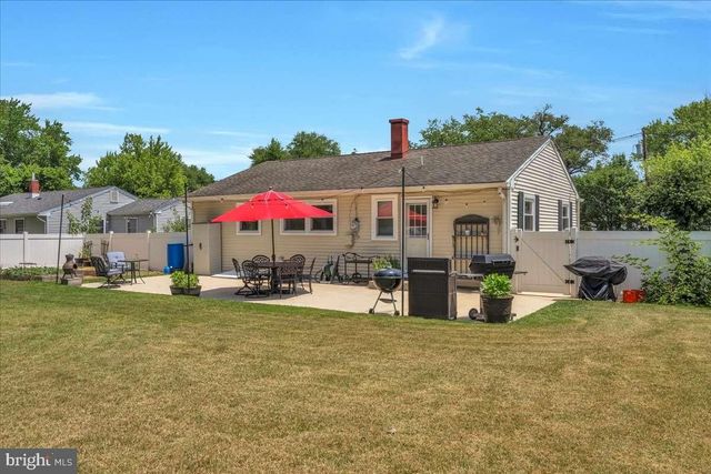 15 RADNOR BLVD, Marlton, NJ 08053