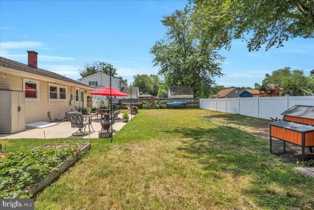 15 RADNOR BLVD, Marlton, NJ 08053