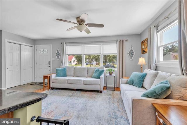 15 RADNOR BLVD, Marlton, NJ 08053