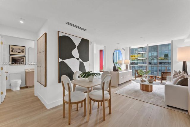 90 NE 32nd Street PH05, Miami, FL 33127