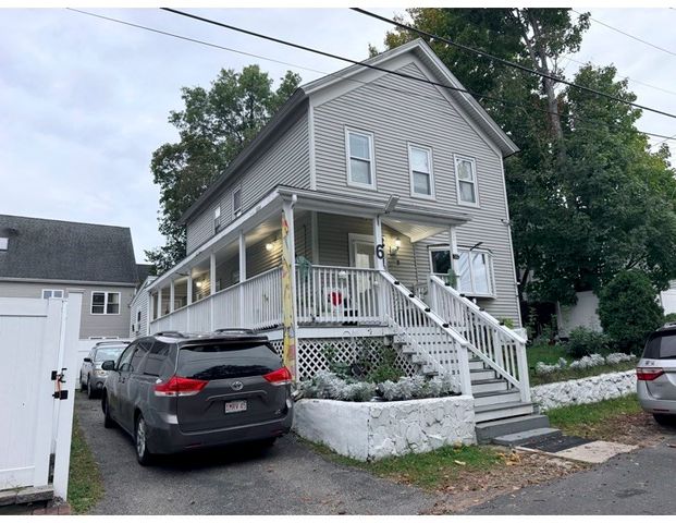 6 Bolton Place, Brockton, MA 02301