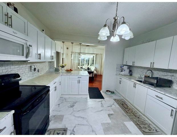 6 Bolton Place, Brockton, MA 02301