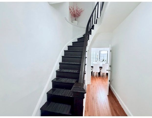 6 Bolton Place, Brockton, MA 02301