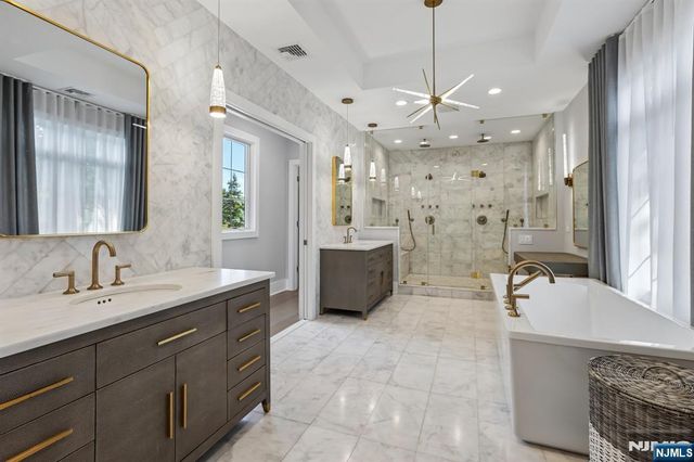 464 Woodland Street, Englewood, NJ 07631