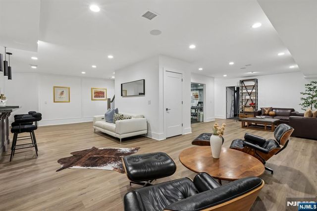 464 Woodland Street, Englewood, NJ 07631