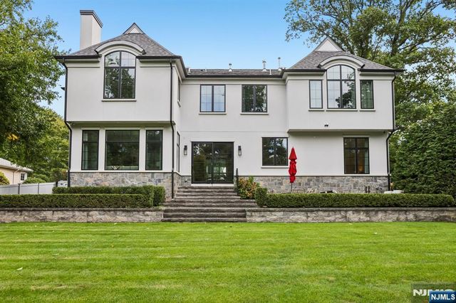 464 Woodland Street, Englewood, NJ 07631