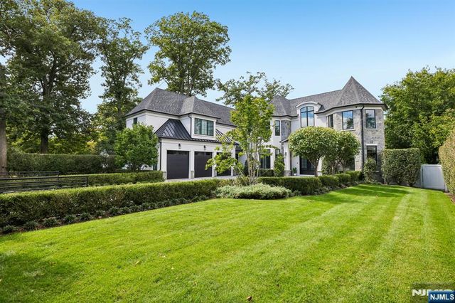 464 Woodland Street, Englewood, NJ 07631